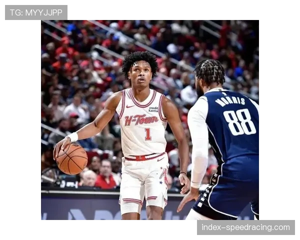 森林狼主帅芬奇与球队达成三年提前续约协议