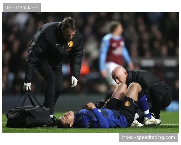 焦点时刻:阿斯顿维拉利用战术角球,由道格拉斯·路易斯远射破门 焦点时刻:阿斯顿维拉利用战术角球,由道格拉斯·路易斯远射破门